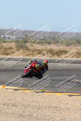 media/Oct-20-2024-CVMA (Sun) [[d4a3dff211]]/Race 3-Amateur Supersport Middleweight/